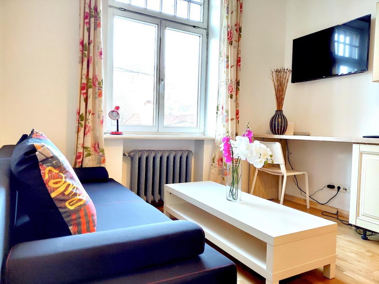 Brivibas Center Apartments Riga Exterior photo